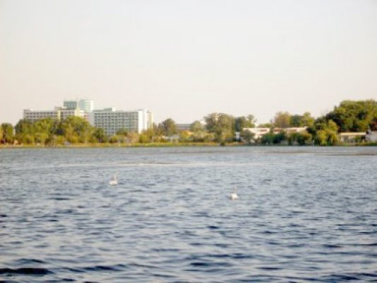 S-a încheiat ecologizarea lacurilor Neptun